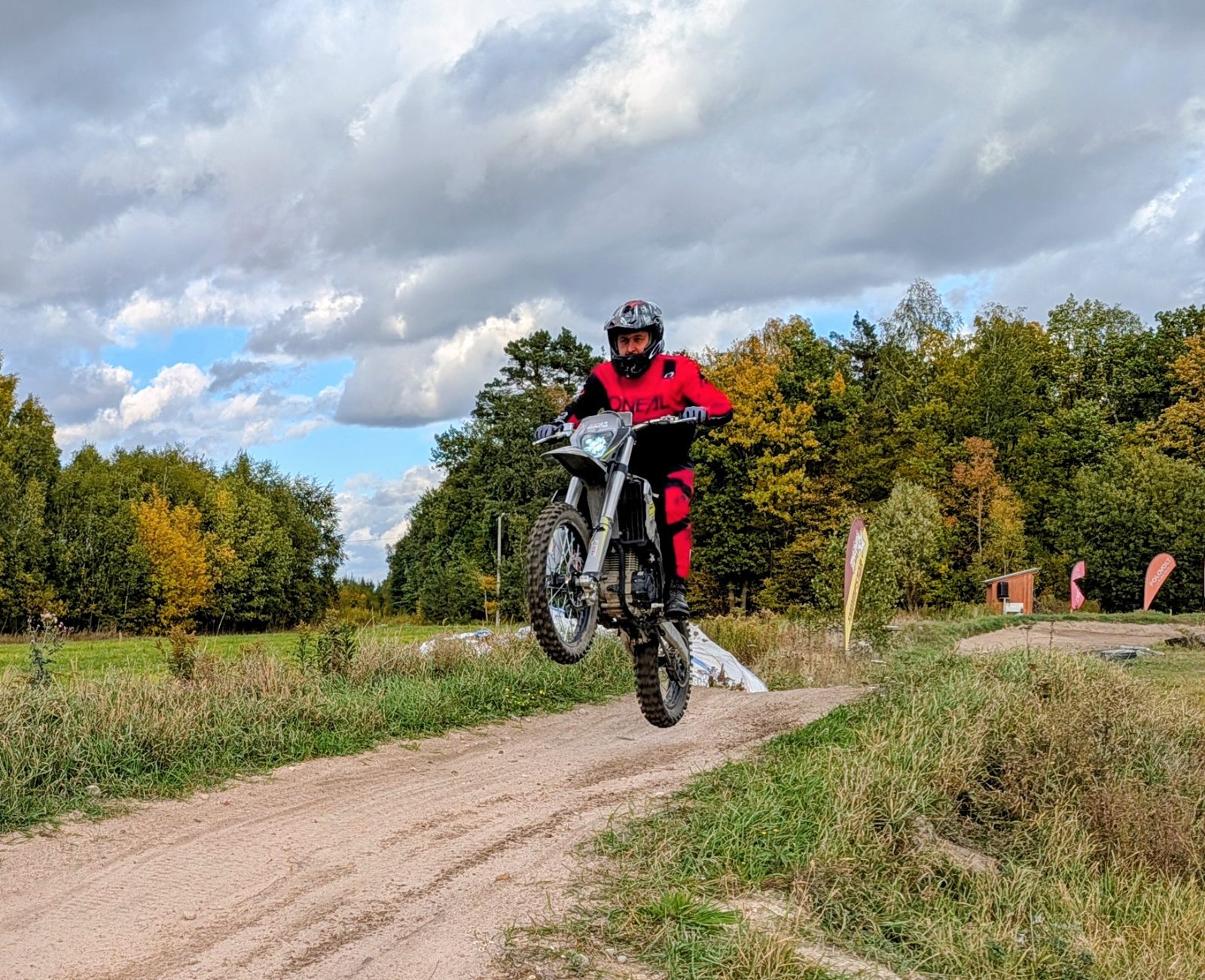 Skok na motocyklu